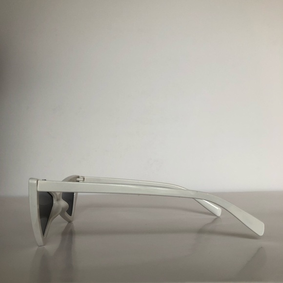 Retro Triangle Bow Tie Frame Cat Eye Sunglasses - Picture 4 of 5